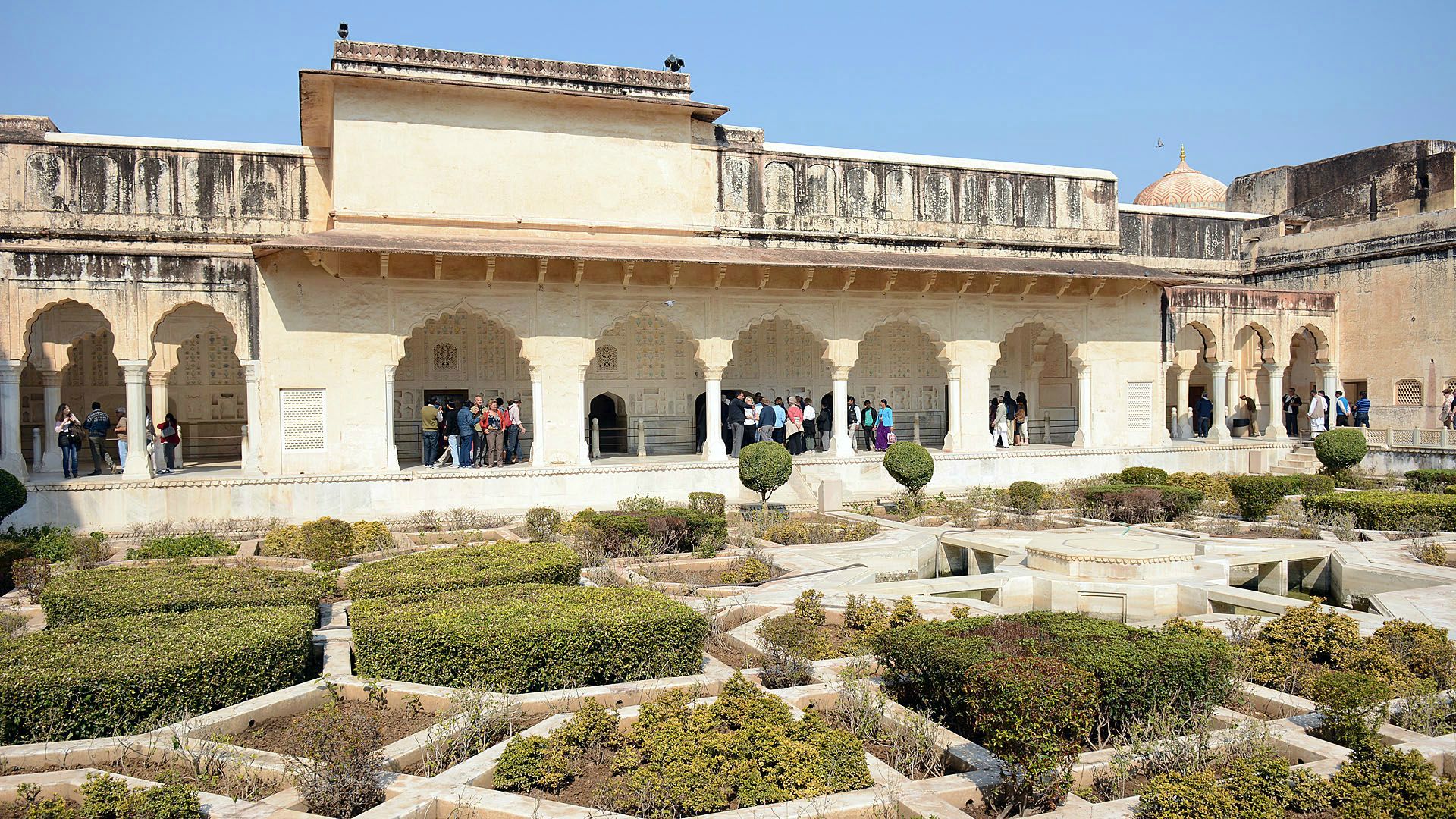 Amber Fort - kompleks budowli obronnych i pałacowych